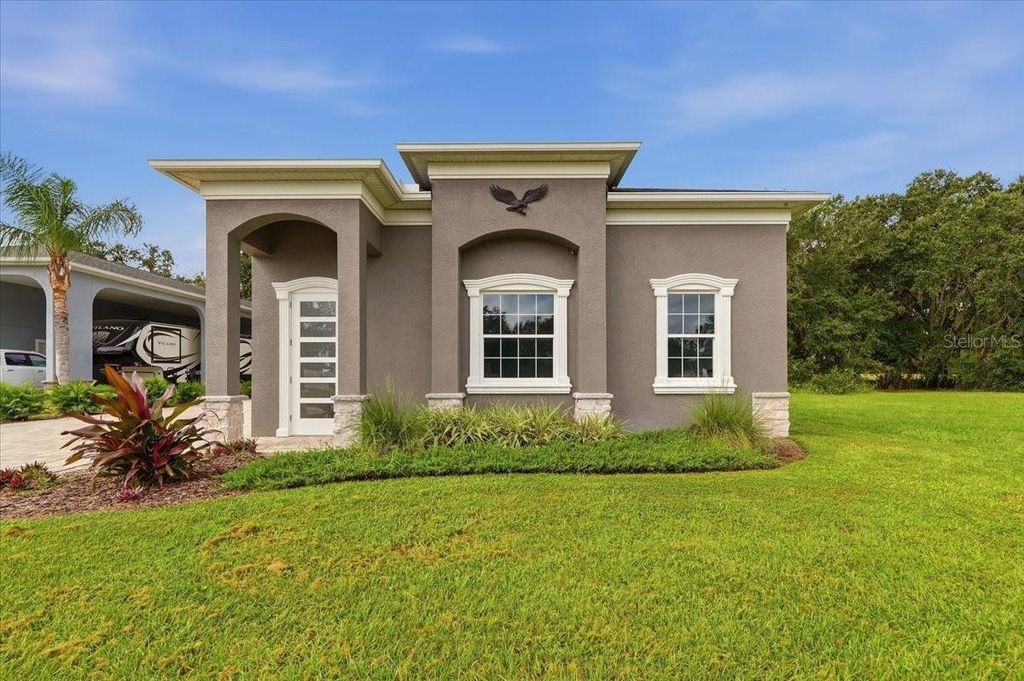 122 LAYNEWADE ROAD, Polk City, FL 33868