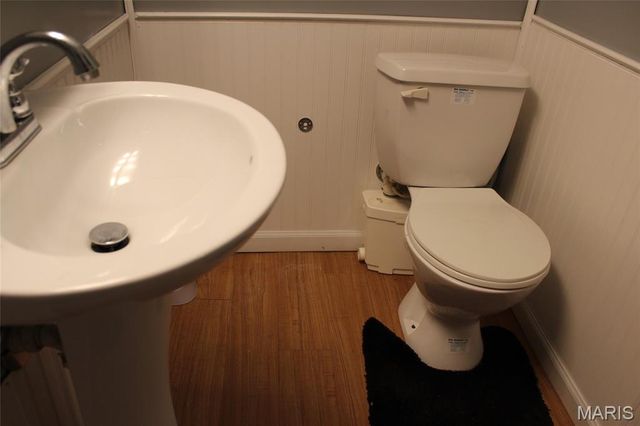 2719 Gerson Avenue, Godfrey, IL 62035