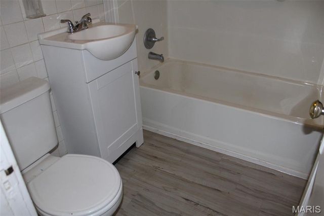 2719 Gerson Avenue, Godfrey, IL 62035