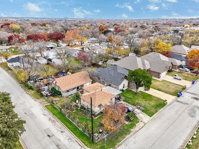 232 N Normandale Street, White Settlement, TX 76108
