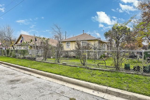 232 N Normandale Street, White Settlement, TX 76108