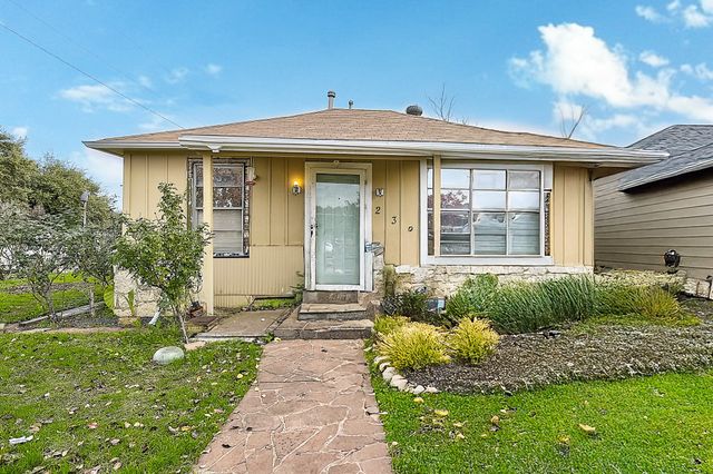 232 N Normandale Street, White Settlement, TX 76108