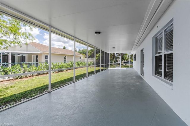 3121 Orange Grove TRL, Naples, FL 34120