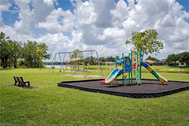 3121 Orange Grove TRL, Naples, FL 34120