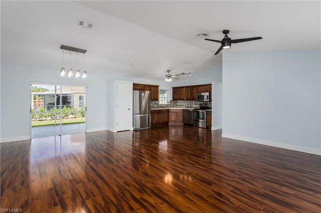 3121 Orange Grove TRL, Naples, FL 34120