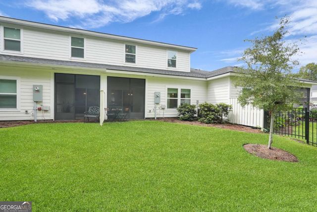 98 Small Pine Lane, Richmond Hill, GA 31324