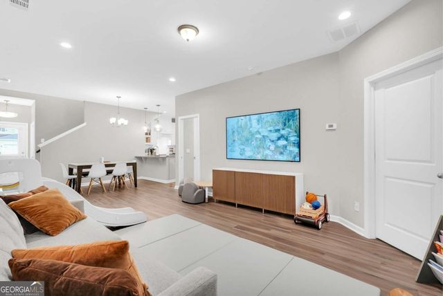 98 Small Pine Lane, Richmond Hill, GA 31324