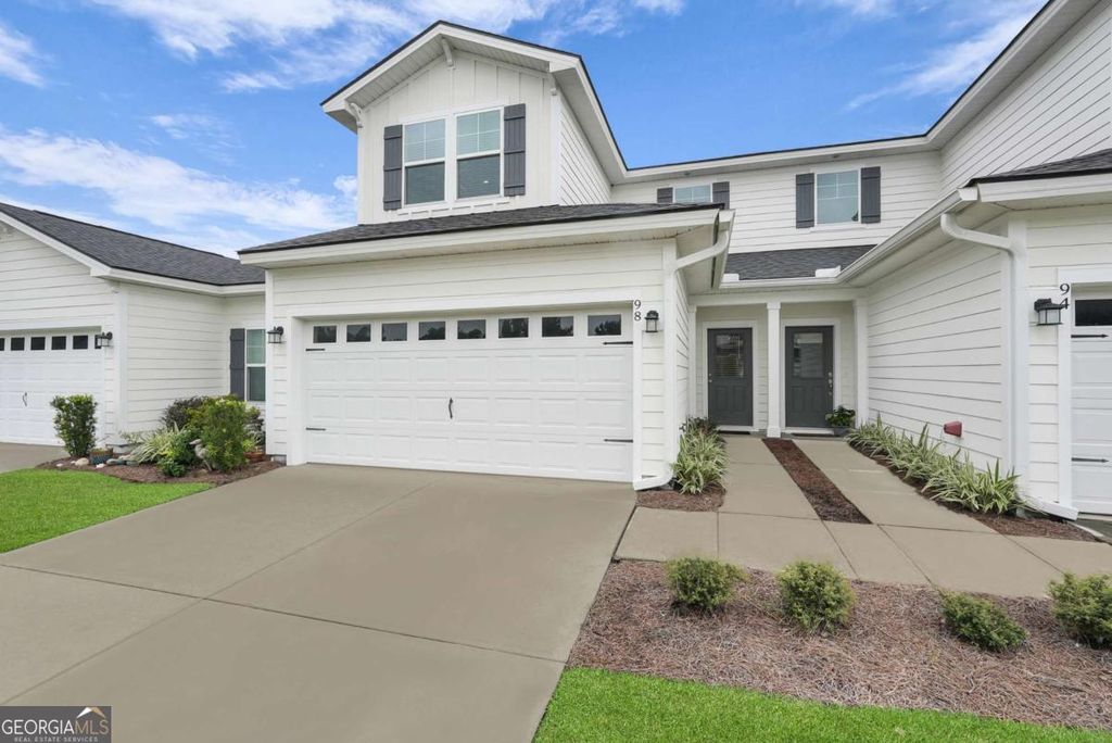 98 Small Pine Lane, Richmond Hill, GA 31324