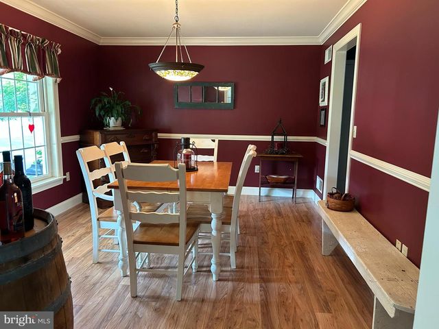 218 PUTTERS CIRCLE, Dillsburg, PA 17019