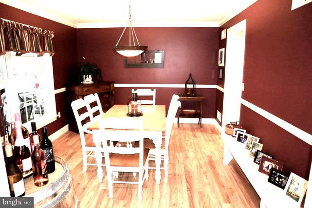 218 PUTTERS CIRCLE, Dillsburg, PA 17019