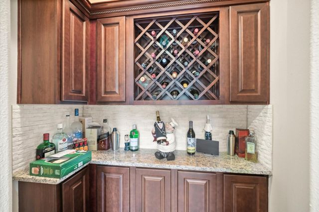 58 W Canyon Wren Circle, Spring, TX 77389