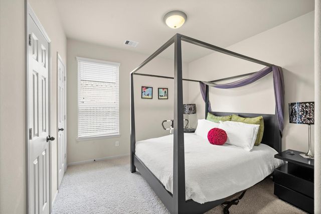58 W Canyon Wren Circle, Spring, TX 77389