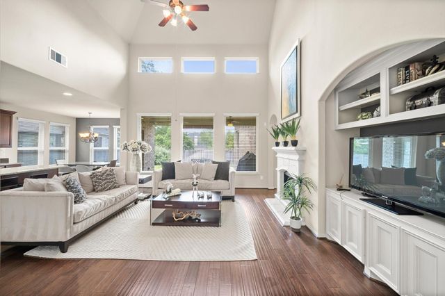 58 W Canyon Wren Circle, Spring, TX 77389