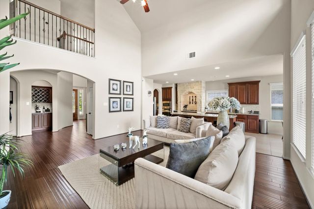 58 W Canyon Wren Circle, Spring, TX 77389