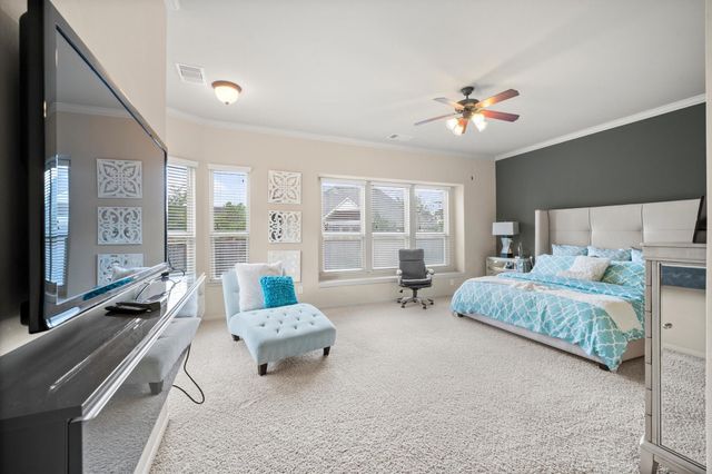 58 W Canyon Wren Circle, Spring, TX 77389