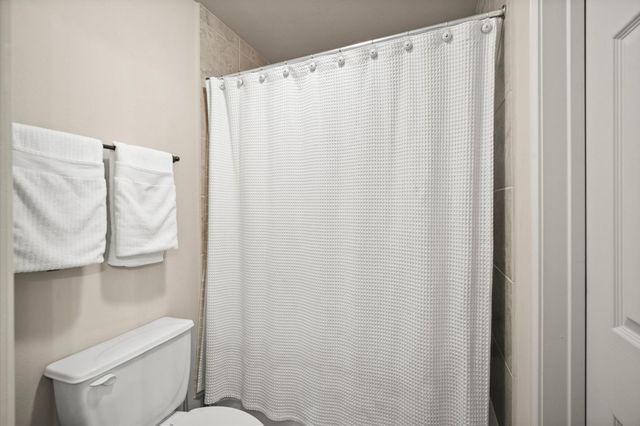 58 W Canyon Wren Circle, Spring, TX 77389
