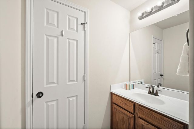 58 W Canyon Wren Circle, Spring, TX 77389