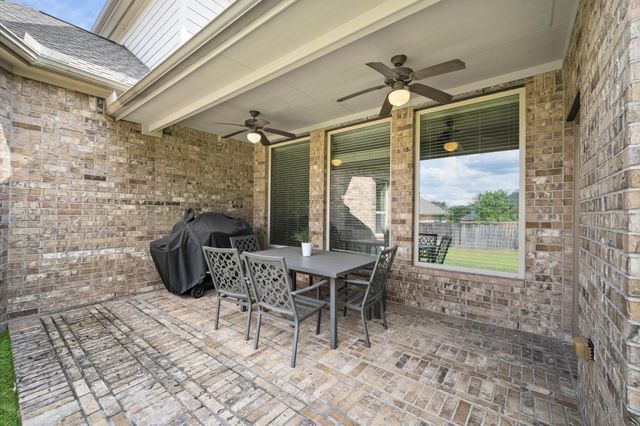 58 W Canyon Wren Circle, Spring, TX 77389