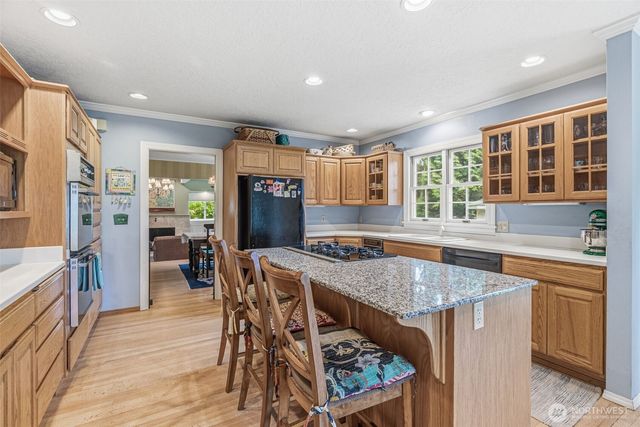 2655 Pacific Way, Longview, WA 98632