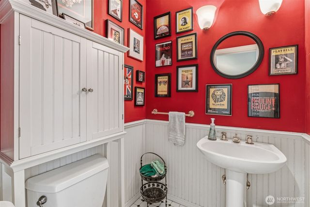 2655 Pacific Way, Longview, WA 98632
