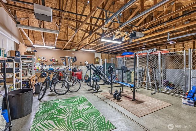 2655 Pacific Way, Longview, WA 98632