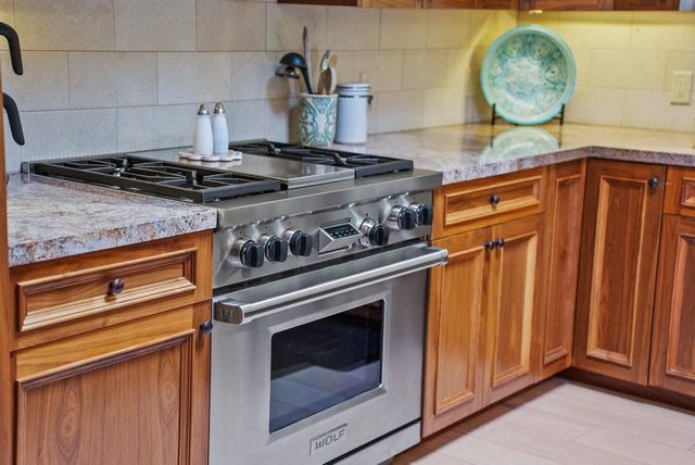 780 Calabasas Road, Watsonville, CA 95076