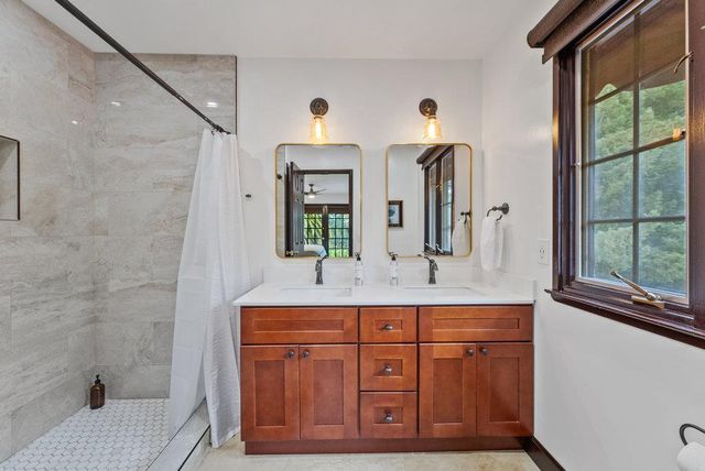 780 Calabasas Road, Watsonville, CA 95076