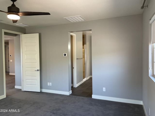 4624 E VISTA BONITA Drive, Phoenix, AZ 85050
