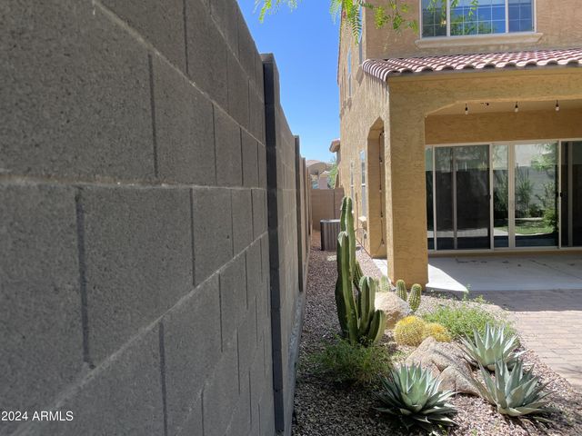 4624 E VISTA BONITA Drive, Phoenix, AZ 85050