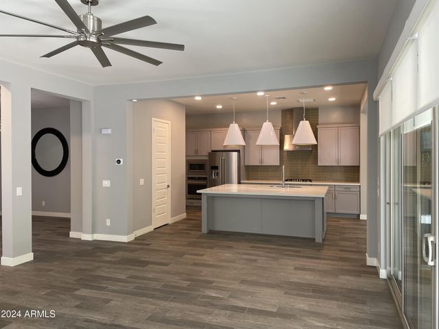 4624 E VISTA BONITA Drive, Phoenix, AZ 85050