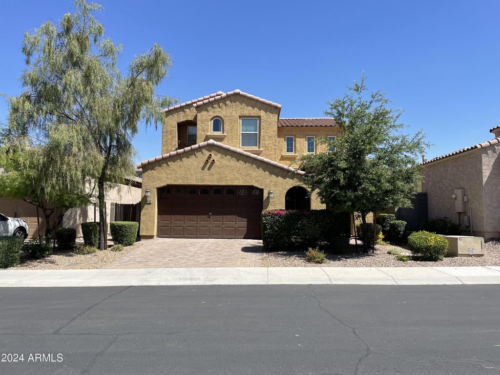 4624 E VISTA BONITA Drive, Phoenix, AZ 85050