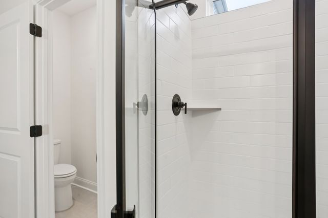 128 Dahlia Dr, La Vergne, TN 37086