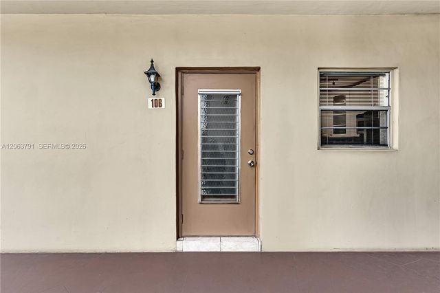 5001 W Oakland Park Boulevard 106, Lauderdale Lakes, FL 33313
