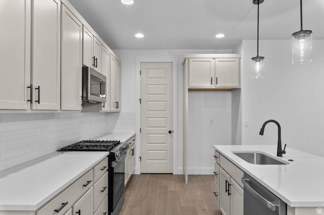4244 W WATERBURY DR, Lehi, UT 84048