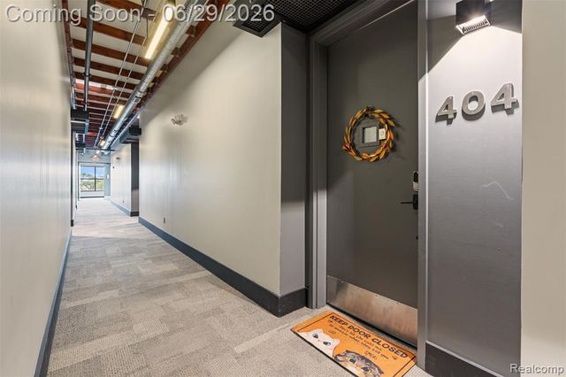 100 N Center Street 404, Royal Oak, MI 48067