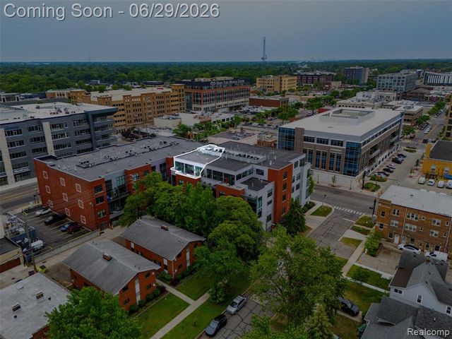 100 N Center Street 404, Royal Oak, MI 48067