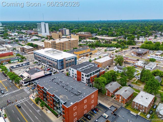 100 N Center Street 404, Royal Oak, MI 48067