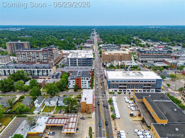 100 N Center Street 404, Royal Oak, MI 48067
