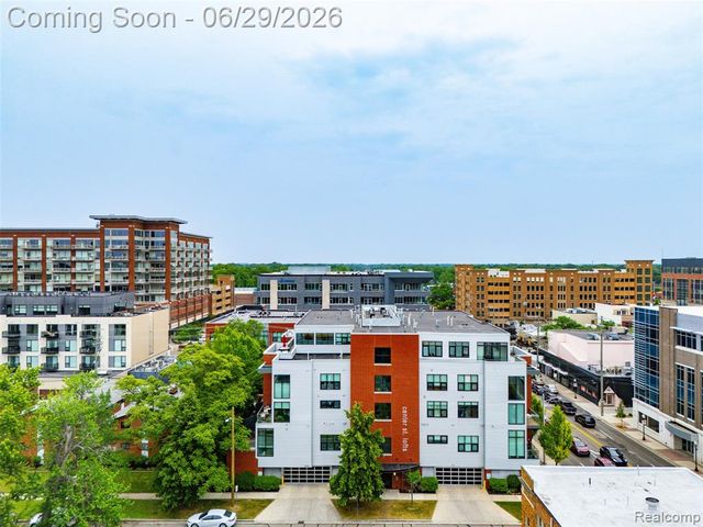 100 N Center Street 404, Royal Oak, MI 48067