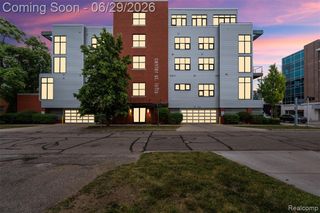 100 N Center Street 404, Royal Oak, MI 48067