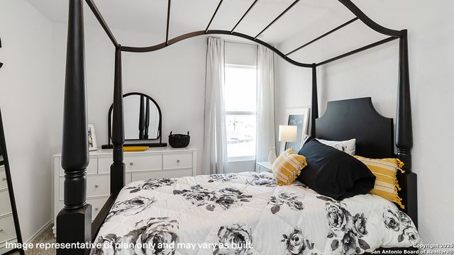 1440 Sequoia Park, Adkins, TX 78109