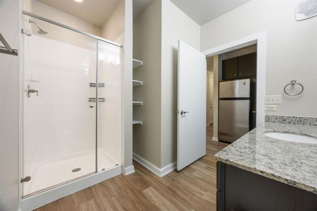 1900 Barton Springs RD 3013, Austin, TX 78704