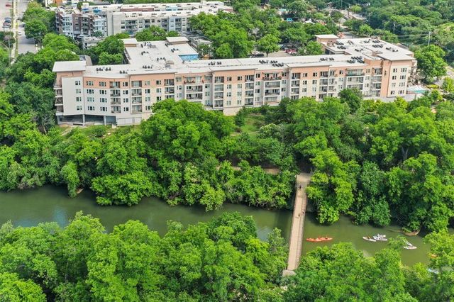 1900 Barton Springs RD 3013, Austin, TX 78704