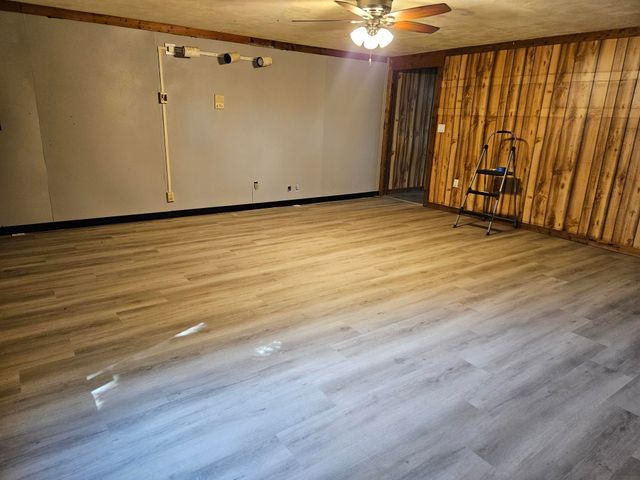 405 Mulford Dr., Oelwein, IA 50662
