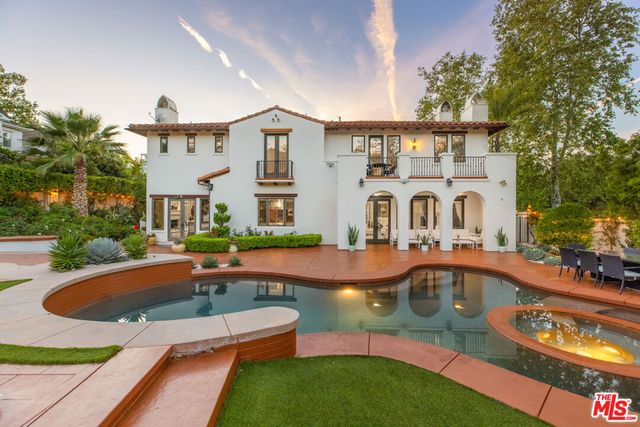 4030 Prado De La Mariposa, Calabasas, CA 91302