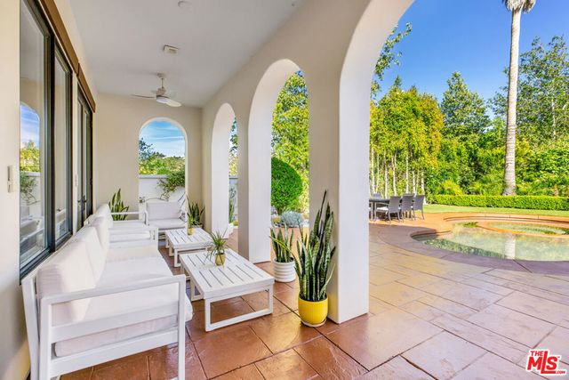 4030 Prado De La Mariposa, Calabasas, CA 91302