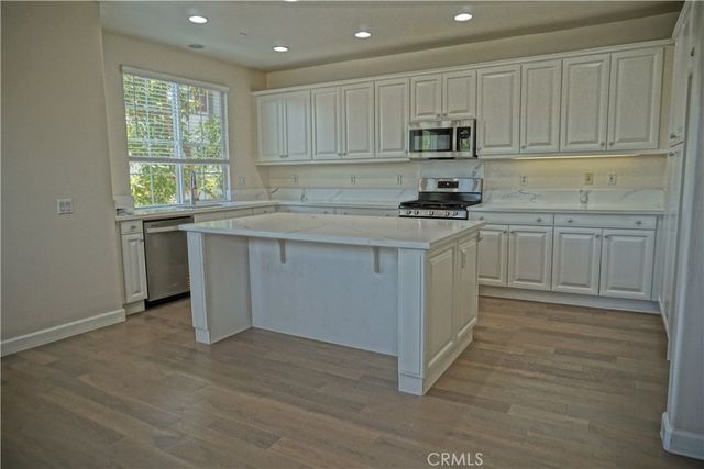 2099 Owens, Fullerton, CA 92833