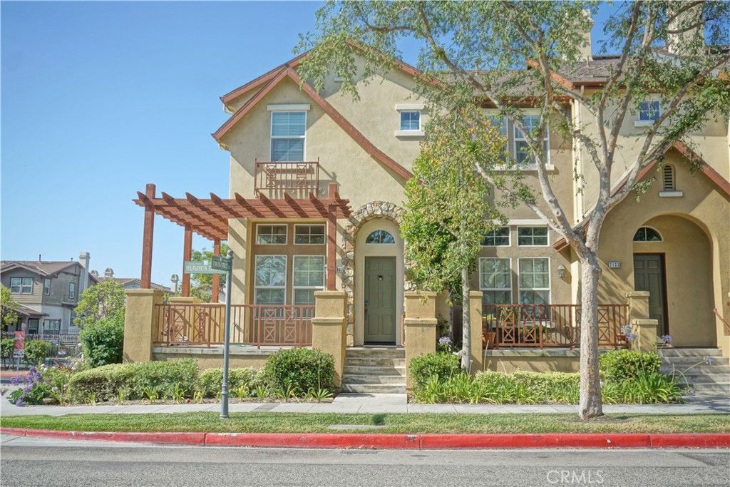2099 Owens, Fullerton, CA 92833