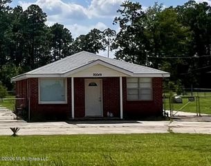 20049 Highway 603, Kiln, MS 39556