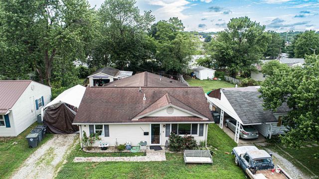 5304 Warren Drive, Evansville, IN 47710